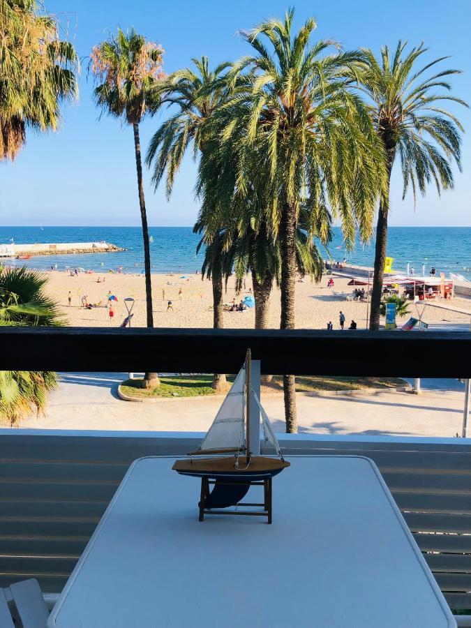 Fragata Beach Seaview Sitges Exterior photo