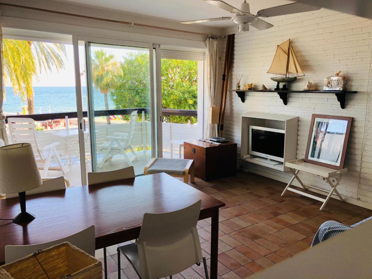Fragata Beach Seaview Sitges Exterior photo