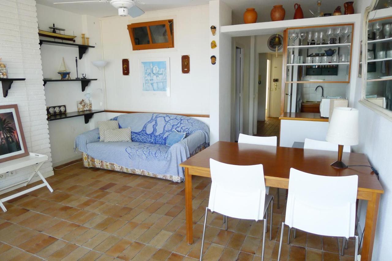 Fragata Beach Seaview Sitges Exterior photo